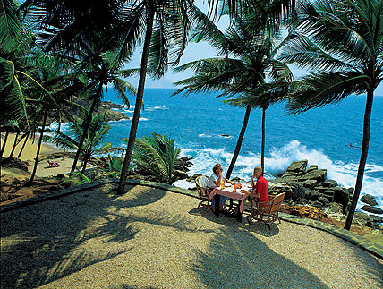 Kerala - Aanayoottu-Vadakkumnada Temple, Thrissur